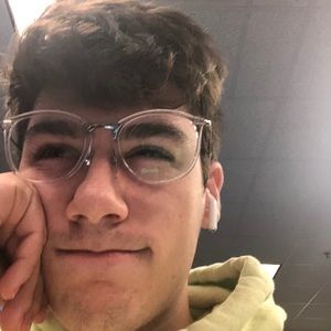 Meet your Posher, Benjamin